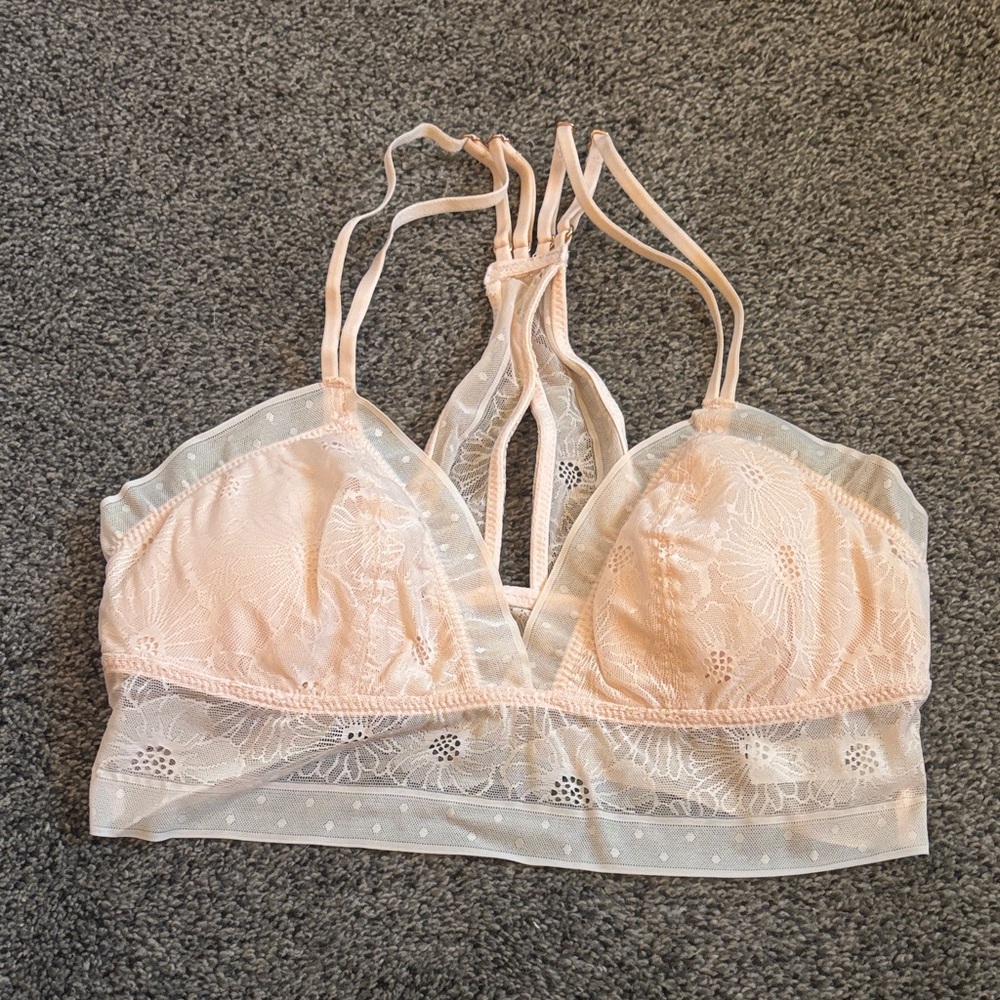 Aerie Lace Bralette in Soft Peach and White